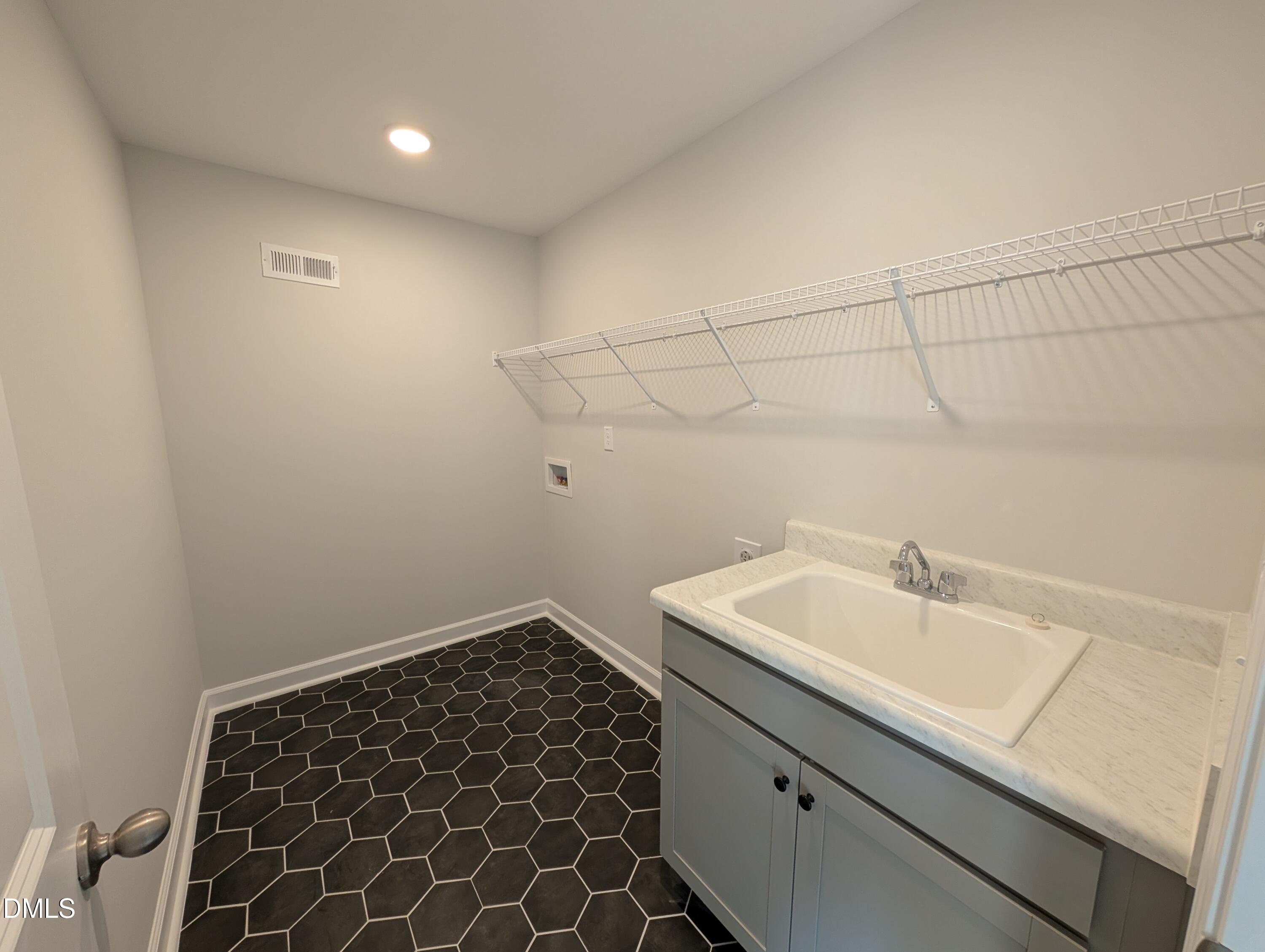 Image 19 of Davidson Homes' New Home at 909 Diana Victoria Court