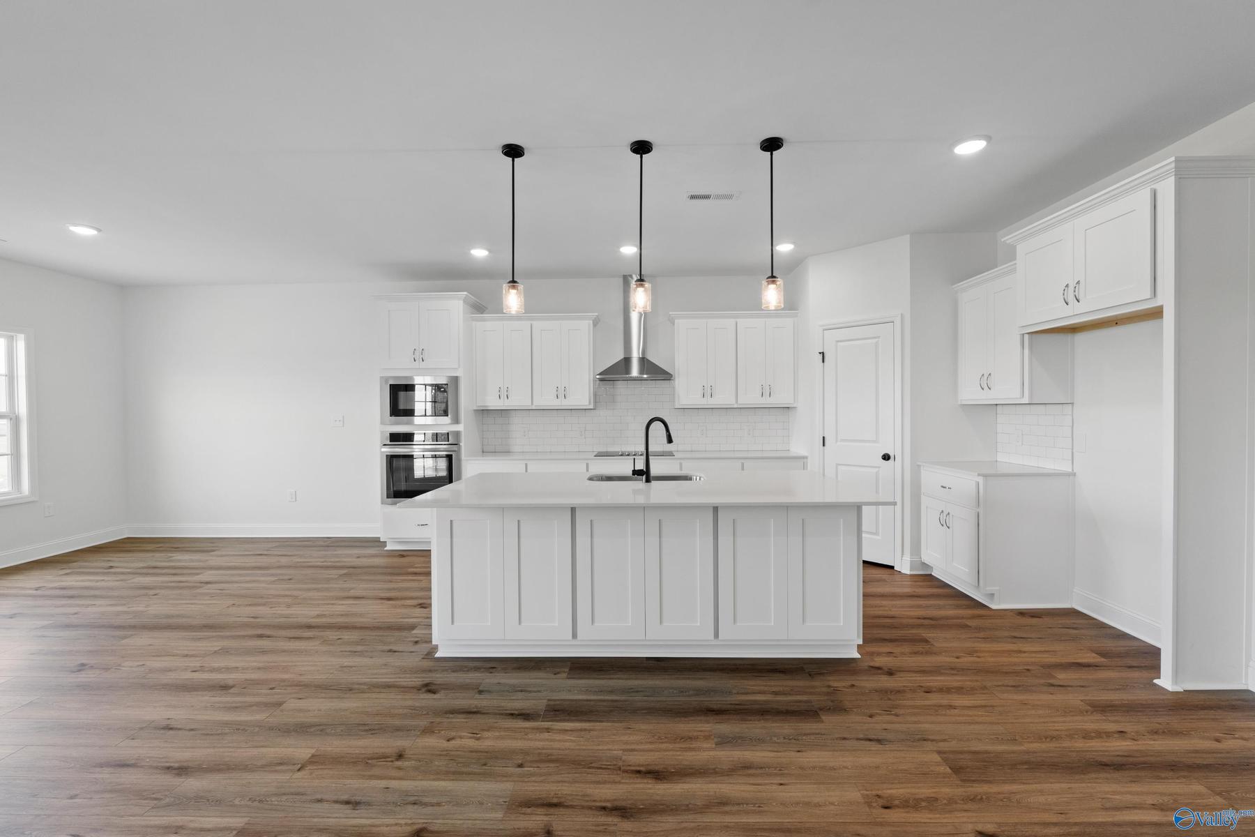 Image 9 of Davidson Homes' New Home at 206 Kendall Farms Boulevard