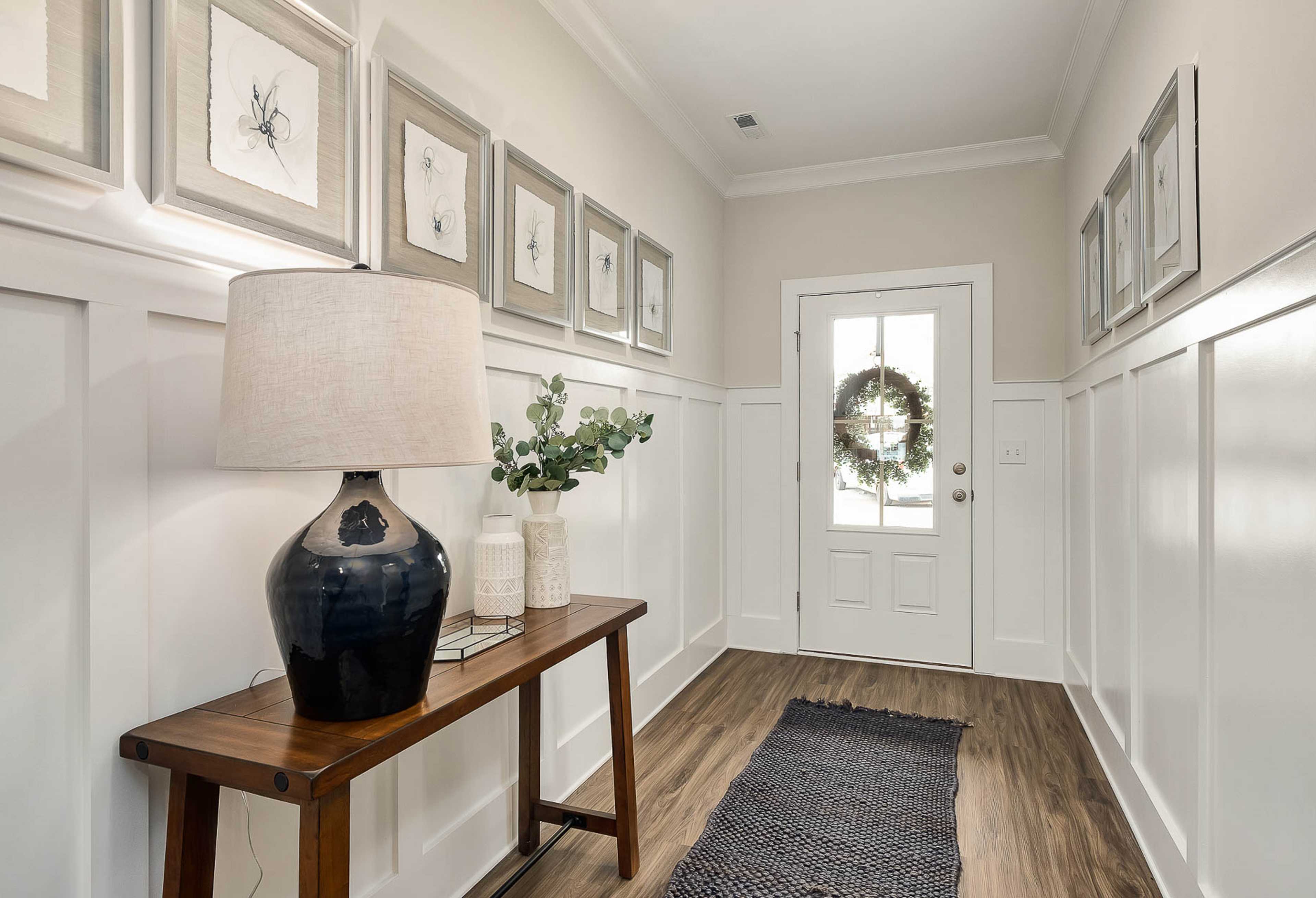 Entryway of Davidson Homes' The Daphne Floor Plan