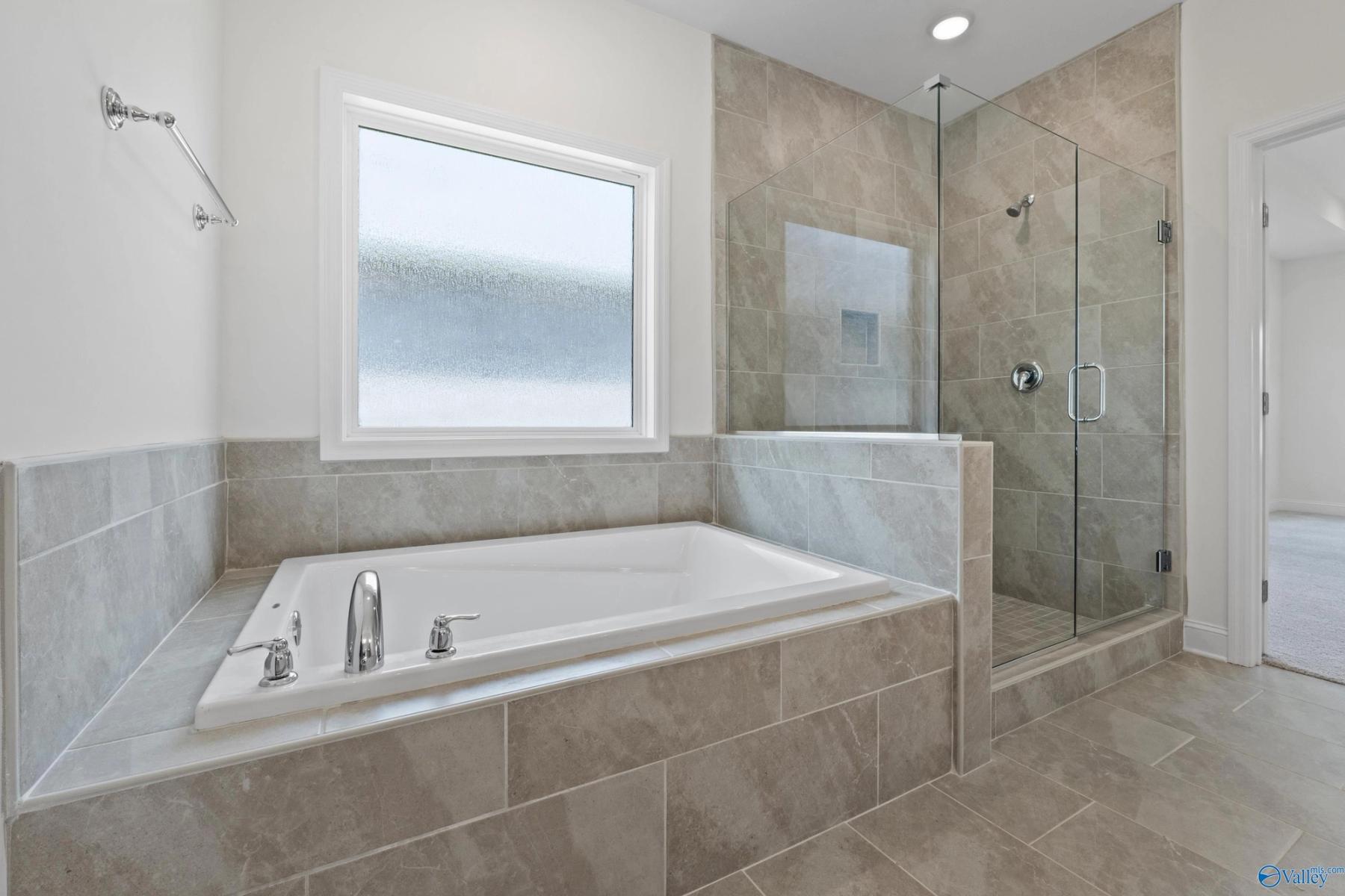 Image 18 of Davidson Homes' New Home at 213 Kendall Farms Boulevard