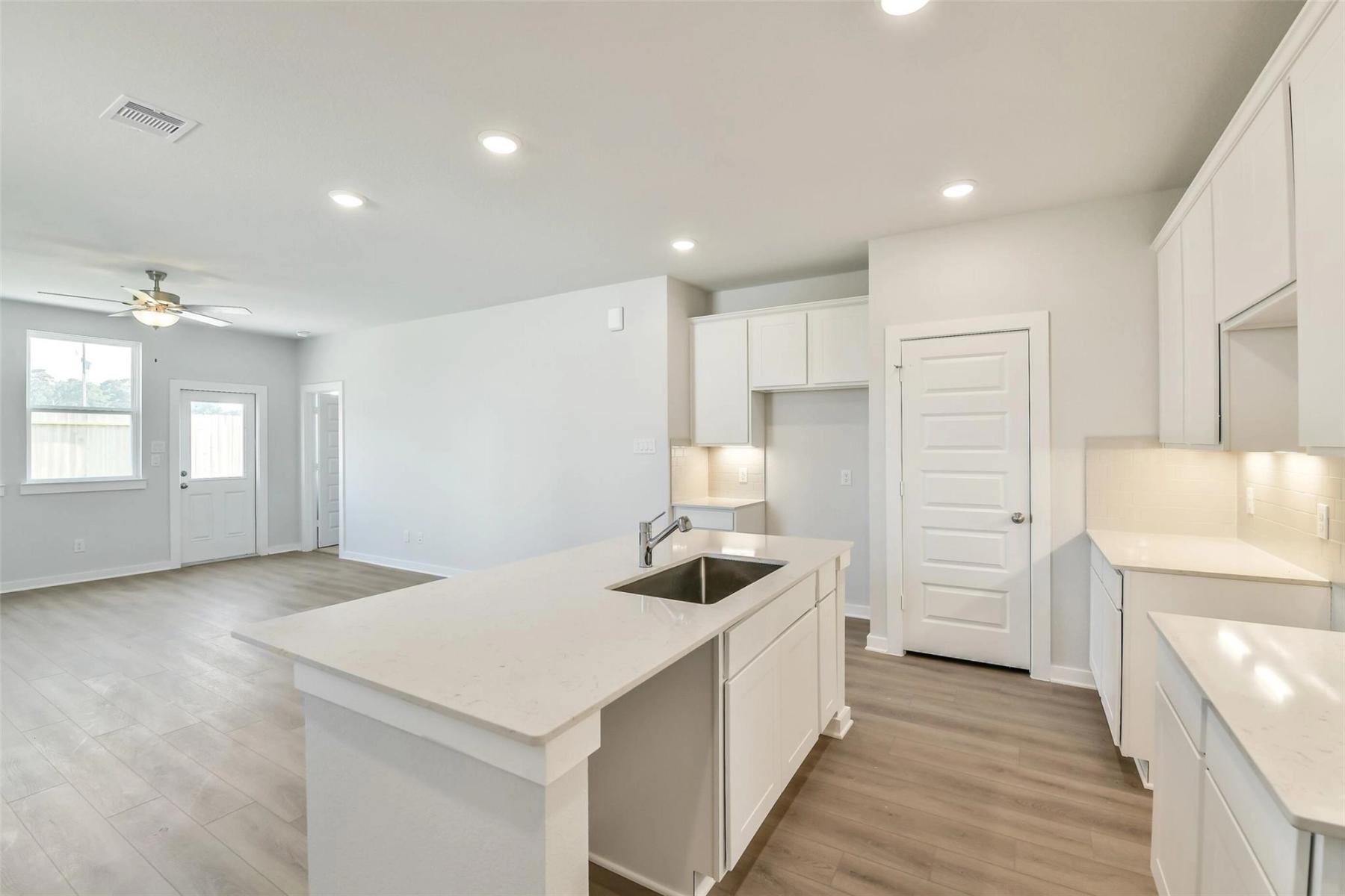 Image 14 of Davidson Homes' New Home at 25984 Liberation Road