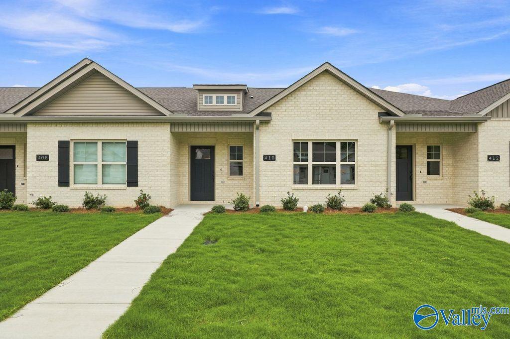 Exterior of The Camilla C floor plan by Davidson Homes in The Retreat at Cain Park, Hartselle, Alabama.