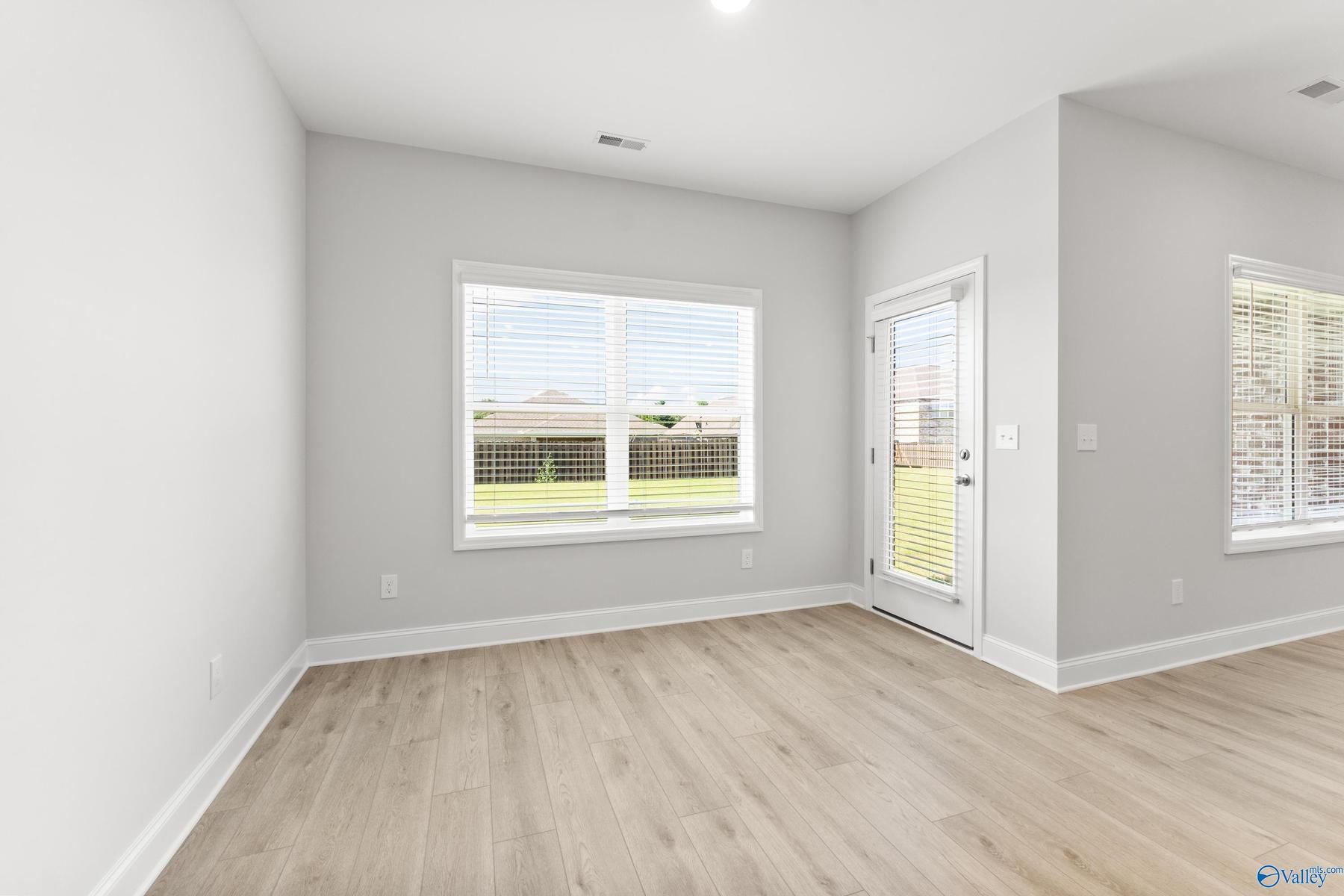 Image 10 of Davidson Homes' New Home at 307 Keller Drive