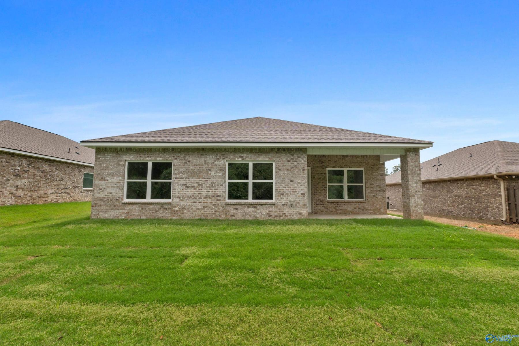 Image 22 of Davidson Homes' New Home at 158 River Pointe Drive