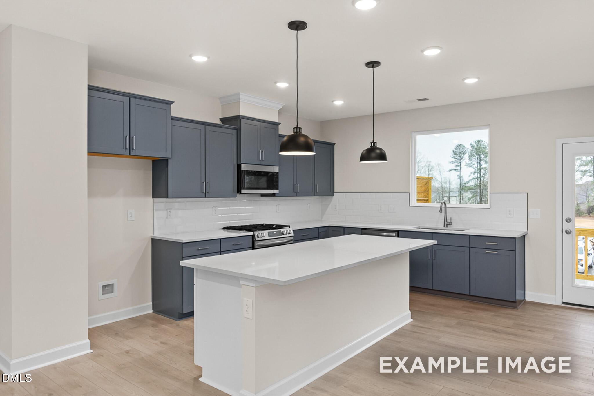 Image 9 of Davidson Homes' New Home at 403 Bahia Drive