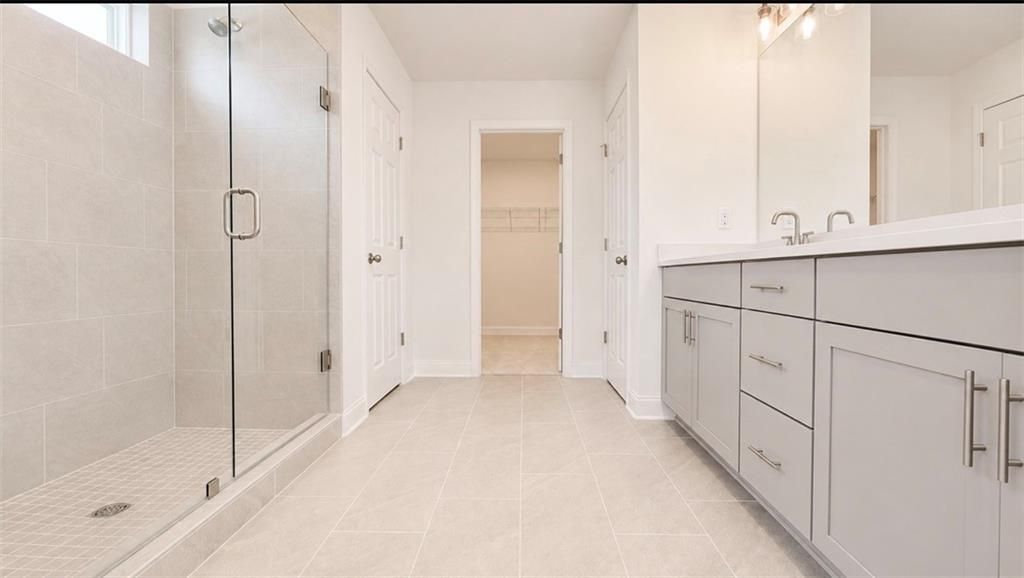 Image 19 of Davidson Homes' New Home at 418 Grand Wehunt Drive