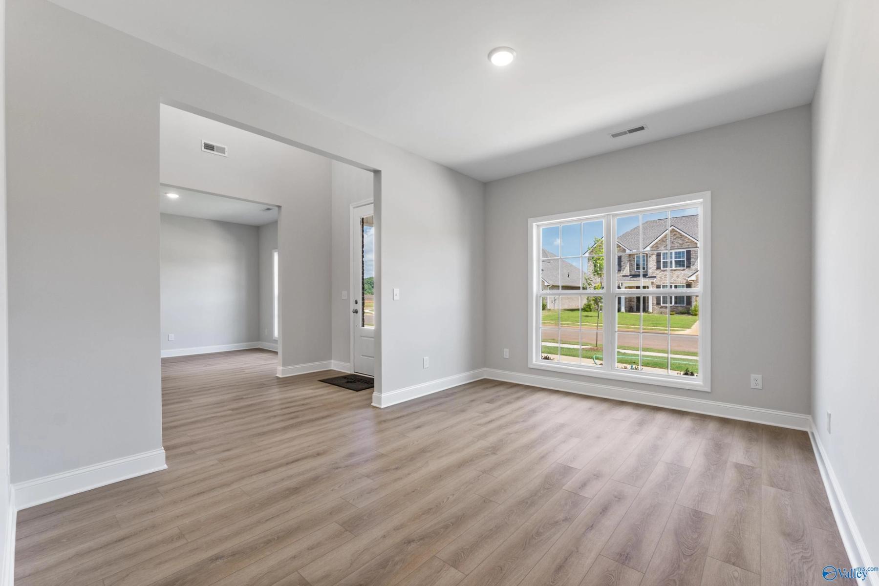 Image 4 of Davidson Homes' New Home at 226 White Horse Way