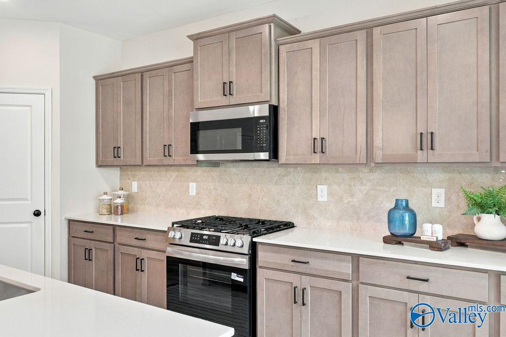 Image 15 of Davidson Homes' New Home at 817 Ronnie Drive SE