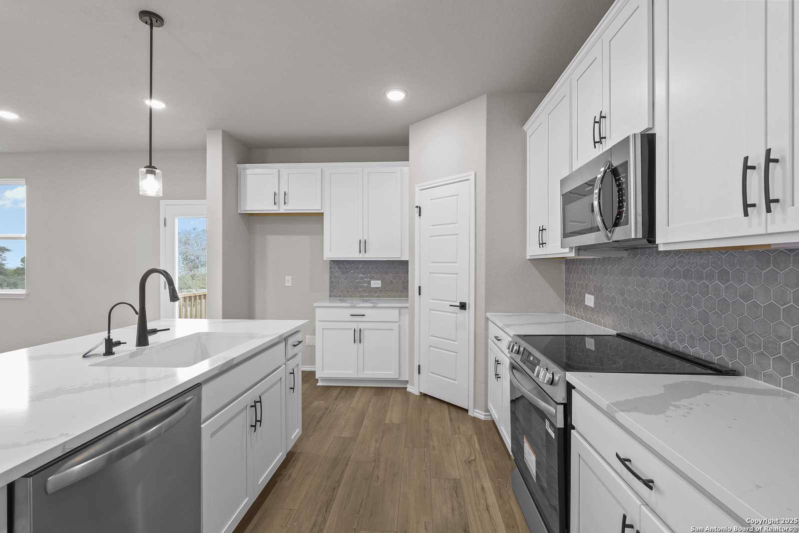 Image 12 of Davidson Homes' New Home at 10215 Red London