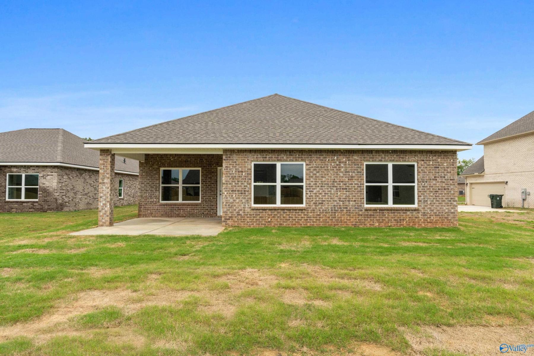 Image 27 of Davidson Homes' New Home at 140 Ivy Vine Drive
