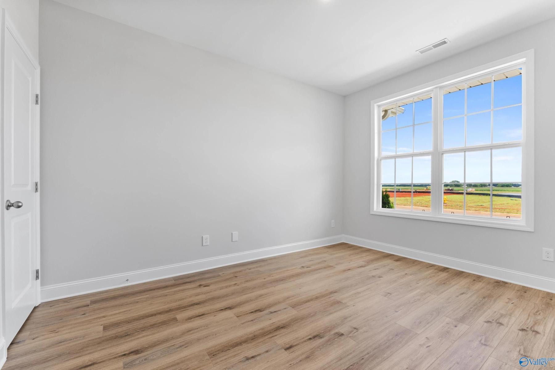 Image 8 of Davidson Homes' New Home at 102 Goodwood Lane