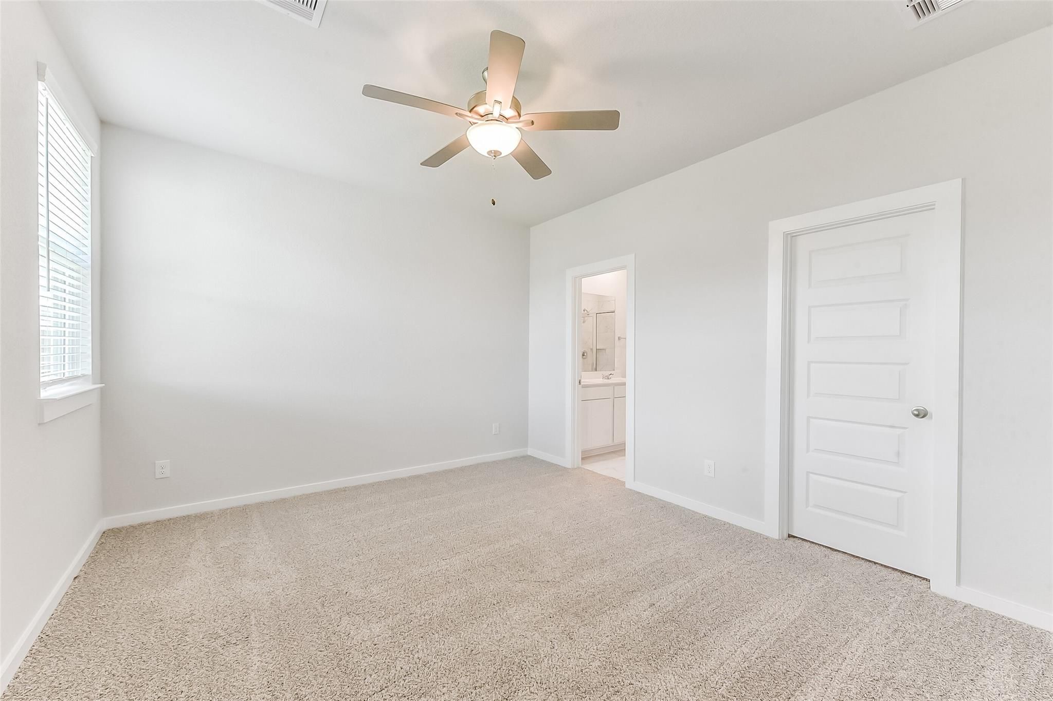 Image 18 of Davidson Homes' New Home at 10935 Independence Road