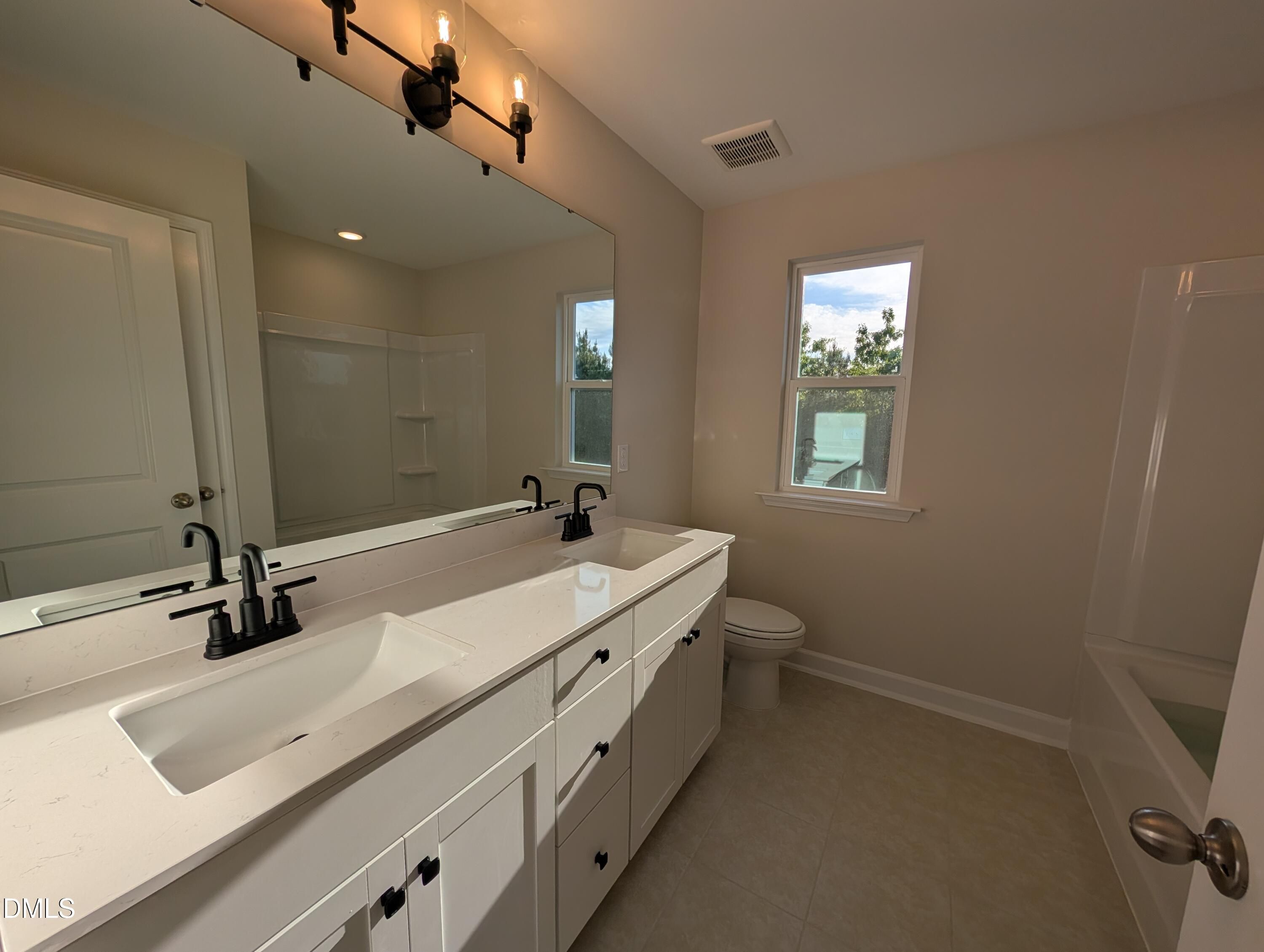 Image 18 of Davidson Homes' New Home at 913 Diana Victoria Court