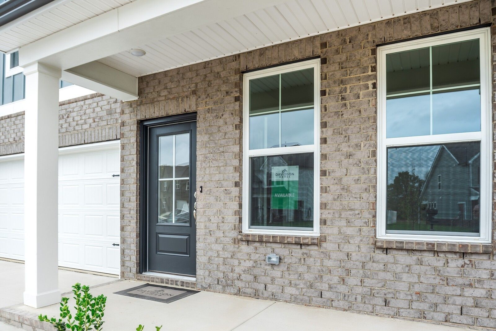 Image 3 of Davidson Homes' New Home at 404 Old Spring Ln