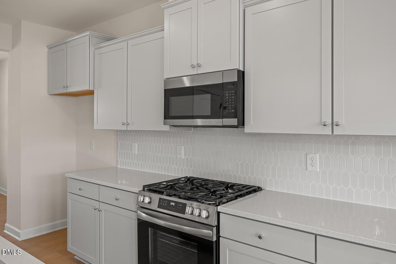 Image 5 of Davidson Homes' New Home at 316 Longleaf Glen