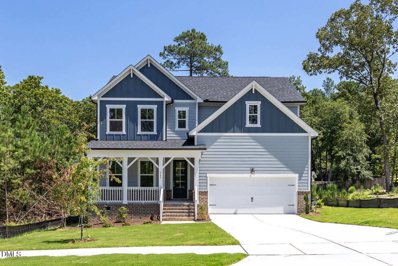 Exterior view of Davidson Homes' New Home at 323 Queensferrry Lane