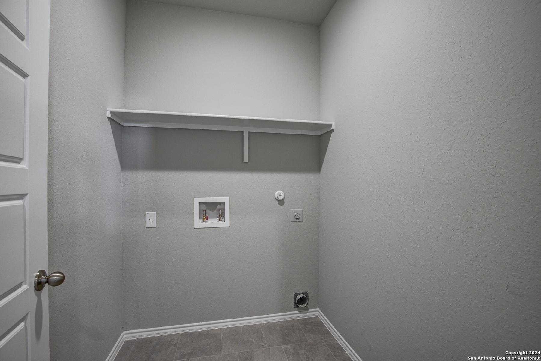 Image 28 of Davidson Homes' New Home at 2510 Dry Moss Way