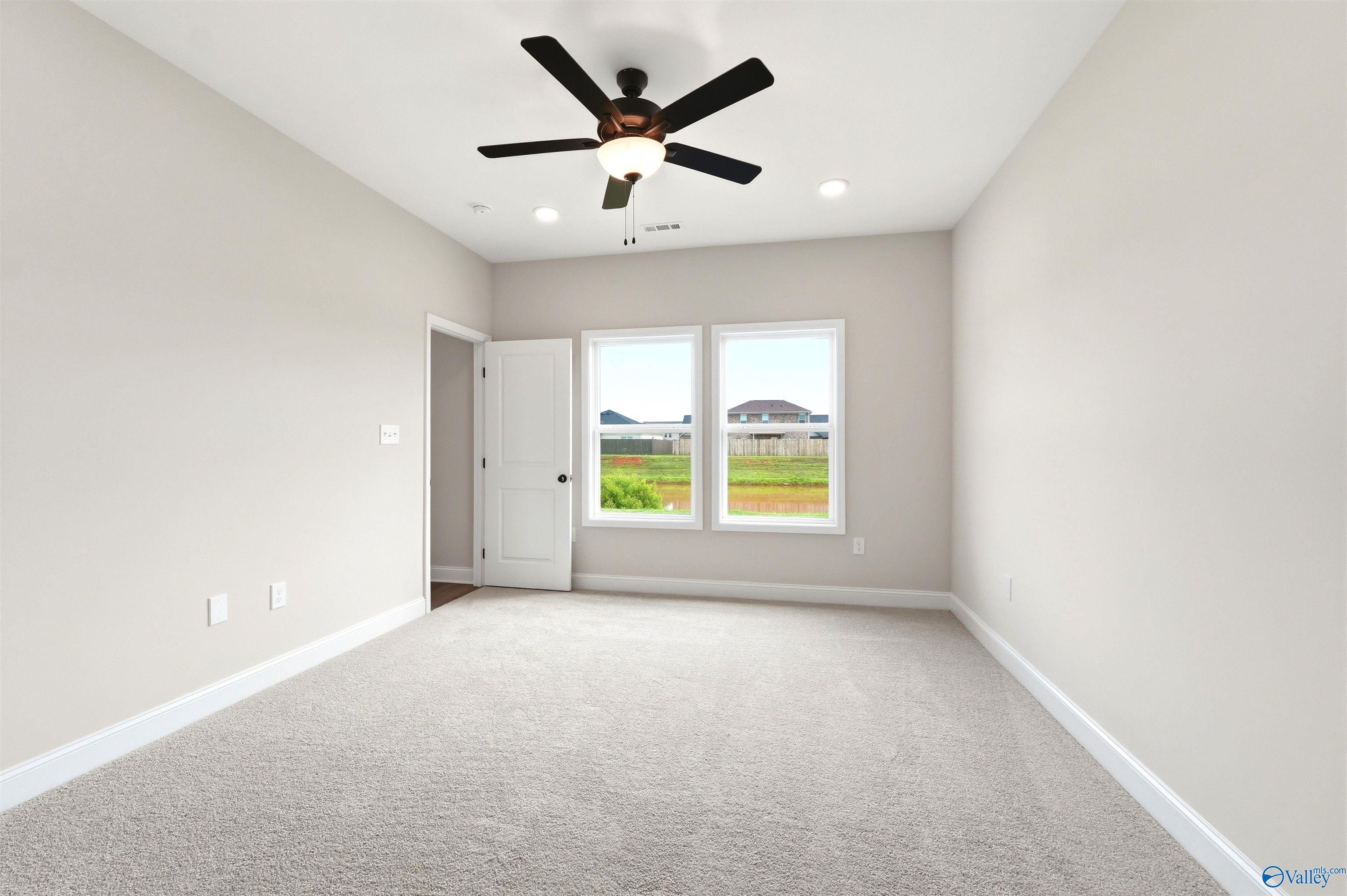 Image 9 of Davidson Homes' New Home at 160 Aurora Circle
