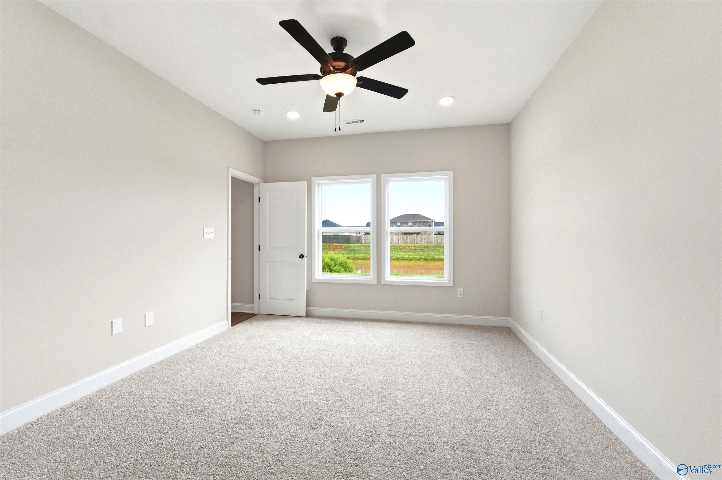 Image 9 of Davidson Homes' New Home at 160 Aurora Circle