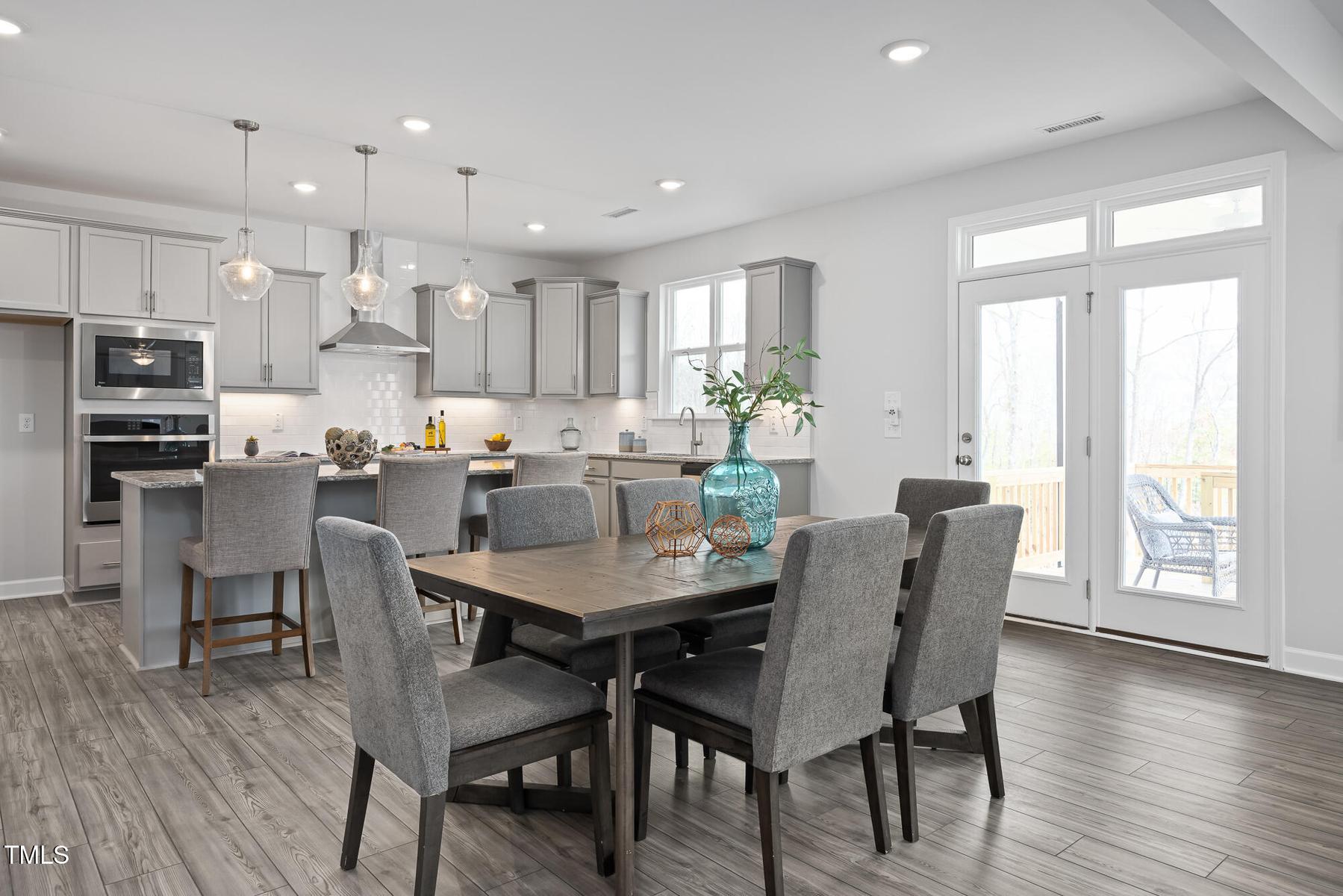 Image 10 of Davidson Homes' New Home at 456 Golden Dragonfly Street