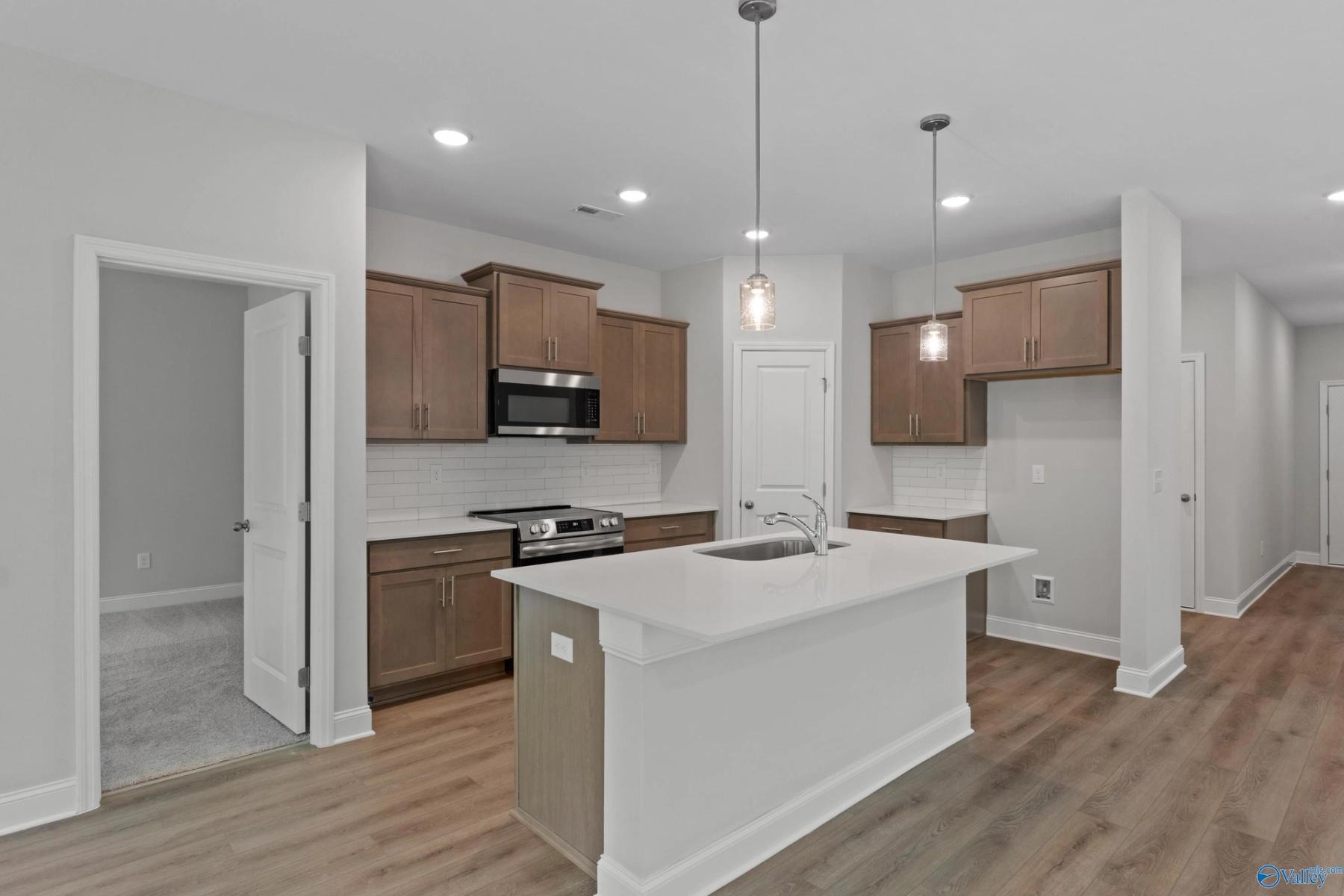 Image 4 of Davidson Homes' New Home at 158 River Pointe Drive