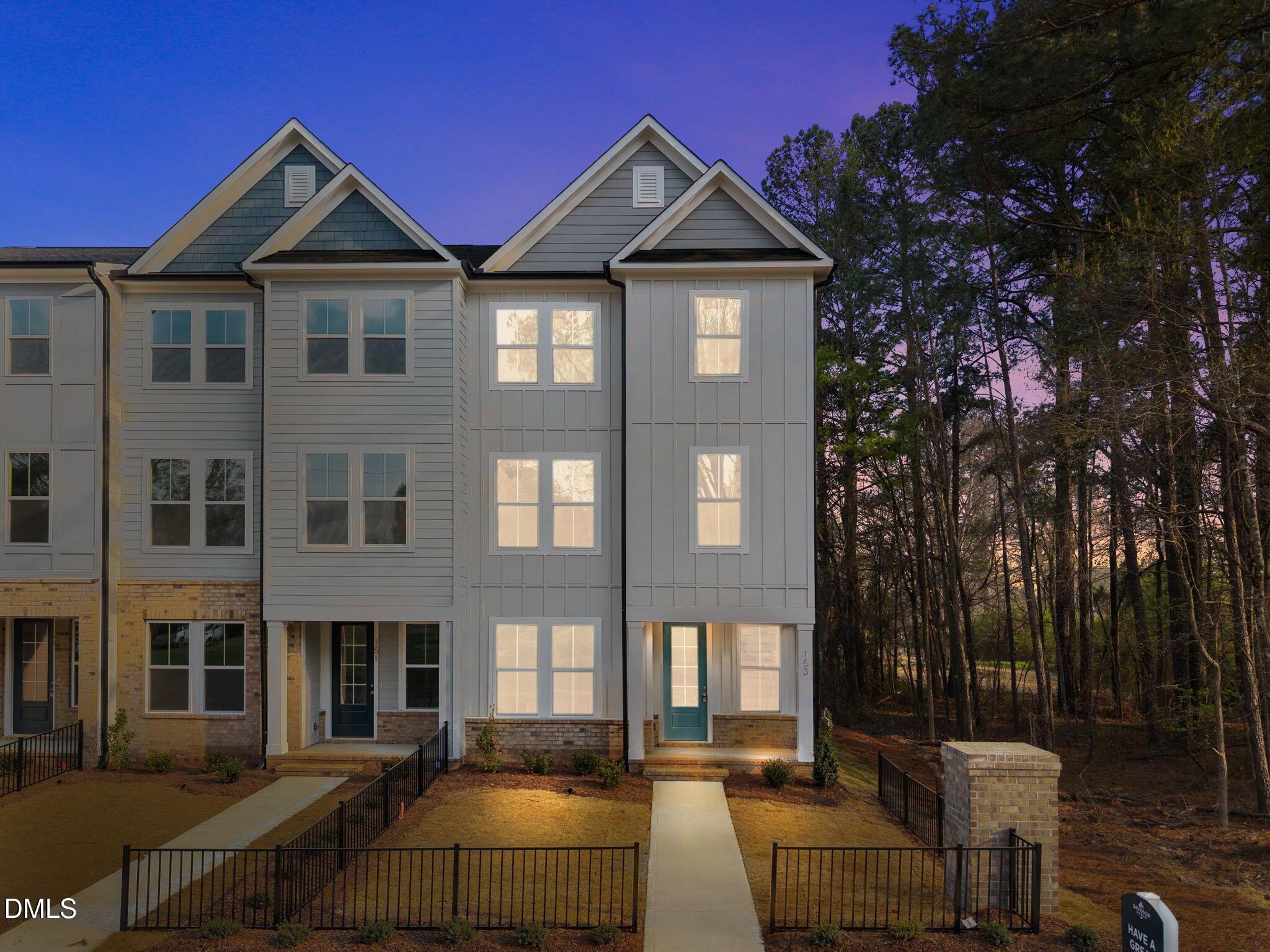 Image 14 of Davidson Homes' New Home at 153 Broadway Street