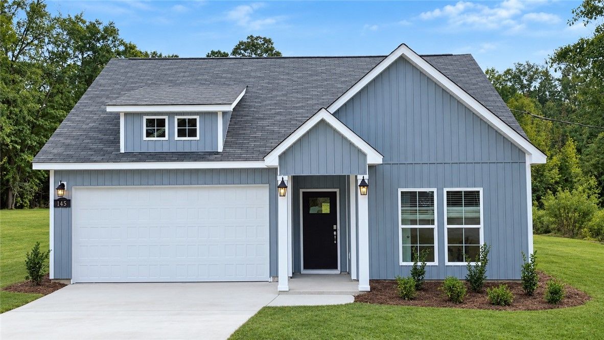Exterior view of Evermore Homes' New Home at 145 Lee Road 2232