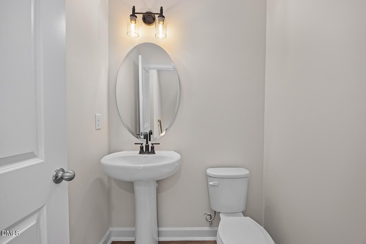 Image 14 of Davidson Homes' New Home at 606 Thatch Lane