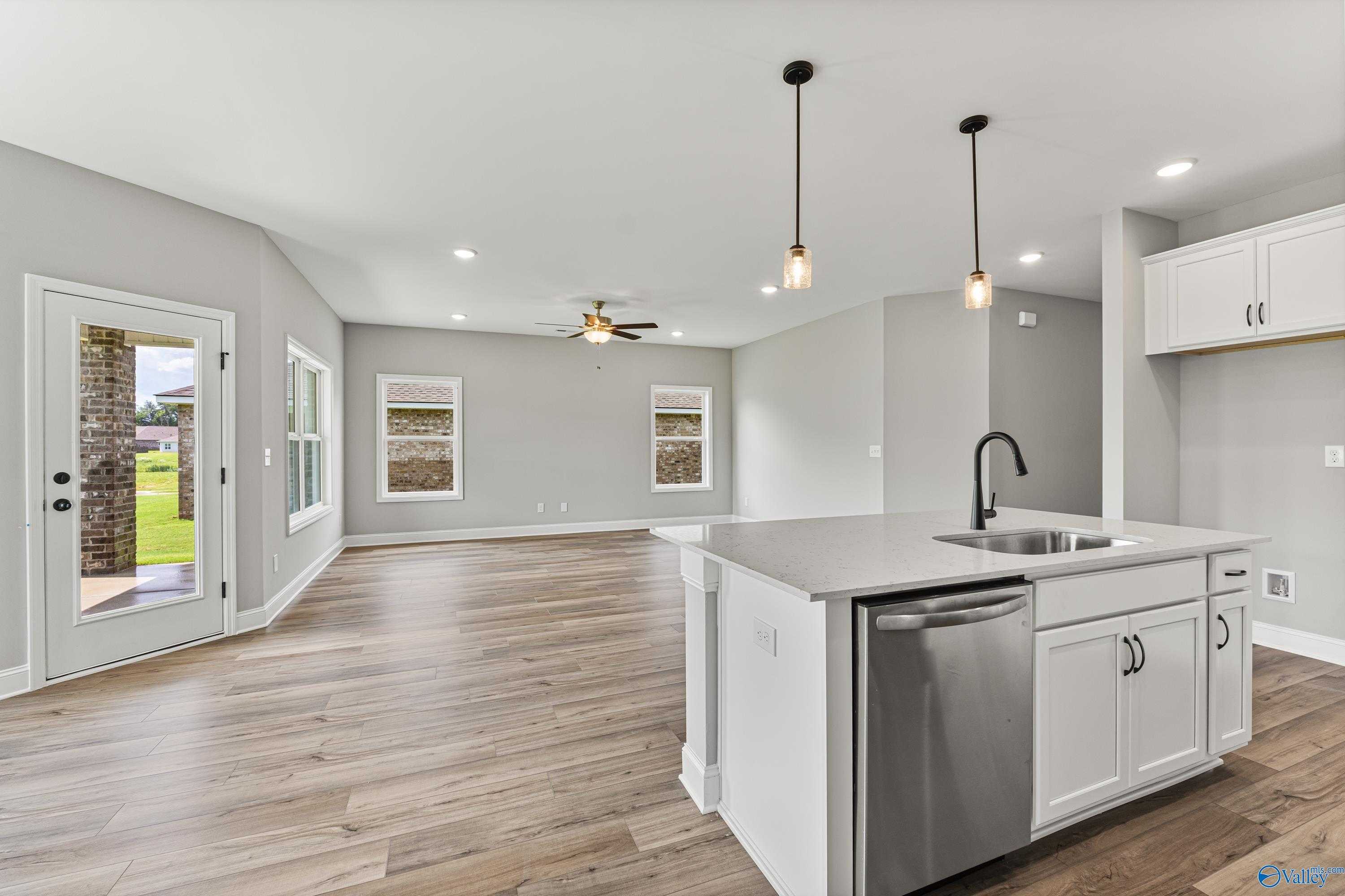 Image 3 of Davidson Homes' New Home at 169 River Pointe Drive