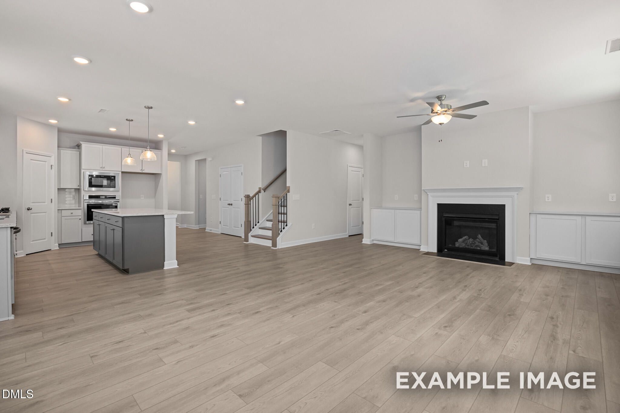 Image 5 of Davidson Homes' New Home at 904 Diana Victoria Court