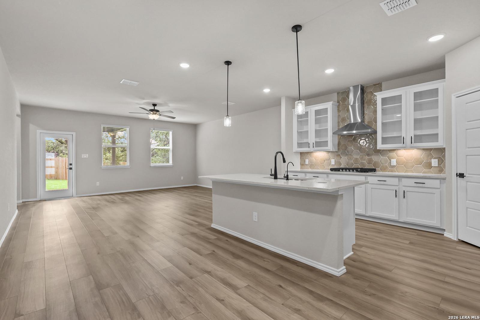 Image 5 of Davidson Homes' New Home at 10502 Briceway Fall