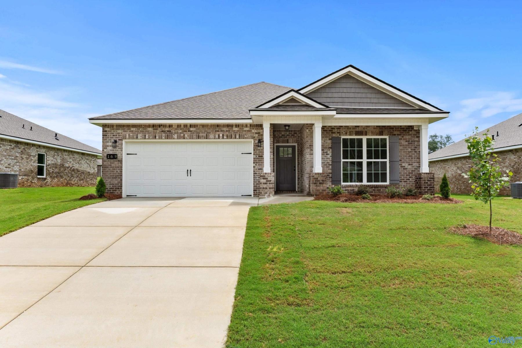 Image 1 of Davidson Homes' New Home at 169 River Pointe Drive