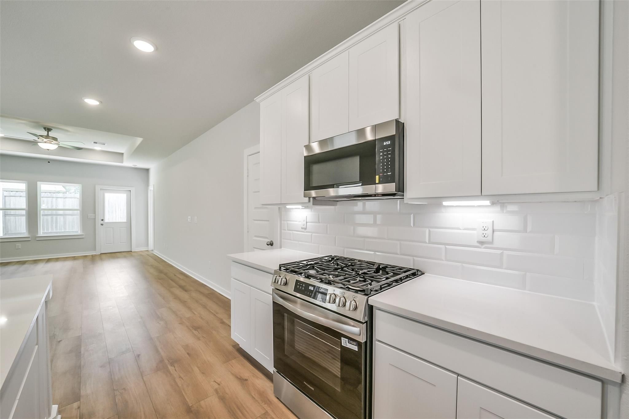 Image 11 of Davidson Homes' New Home at 240 Harlingen Drive