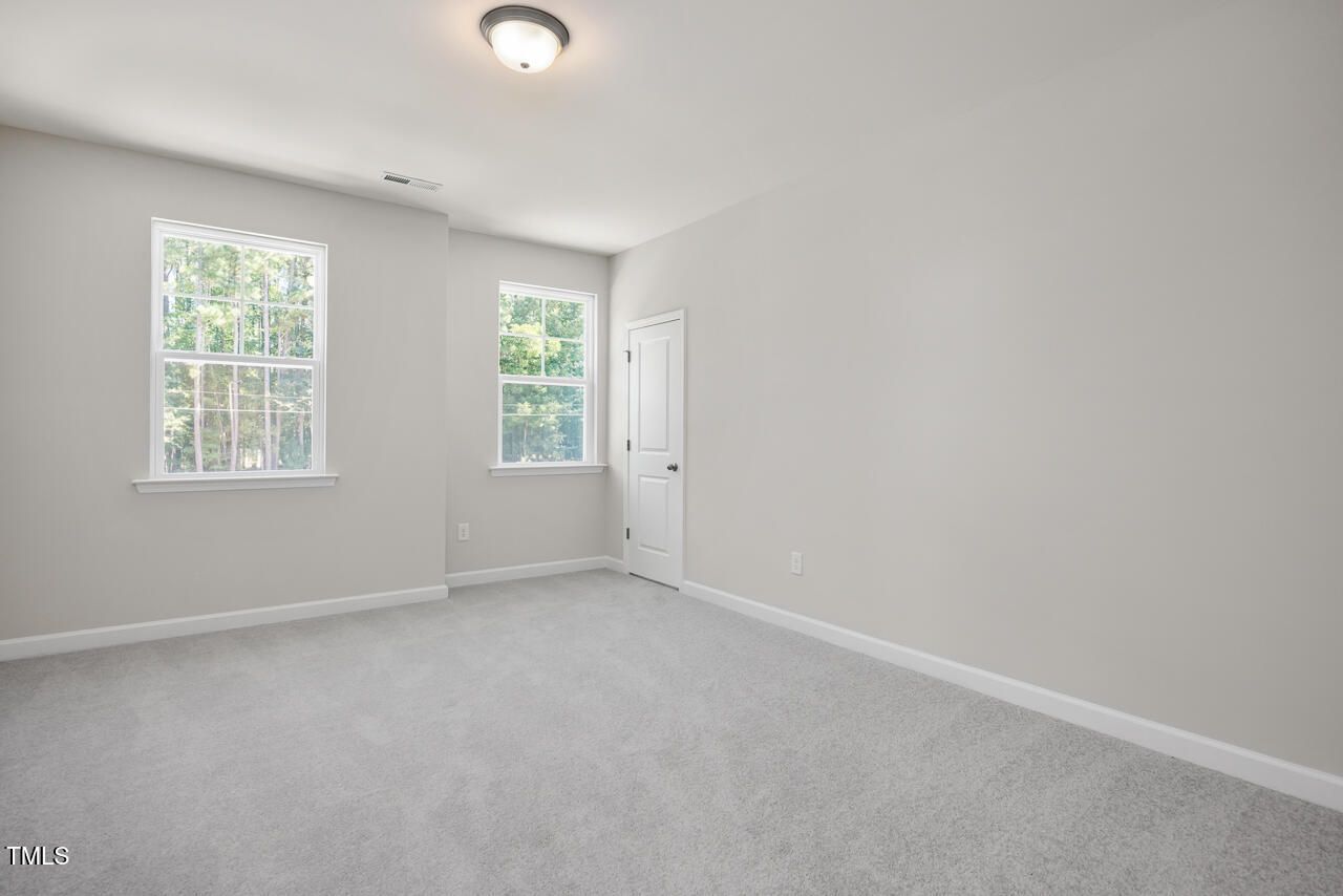 Image 30 of Davidson Homes' New Home at 436 Golden Dragonfly Street