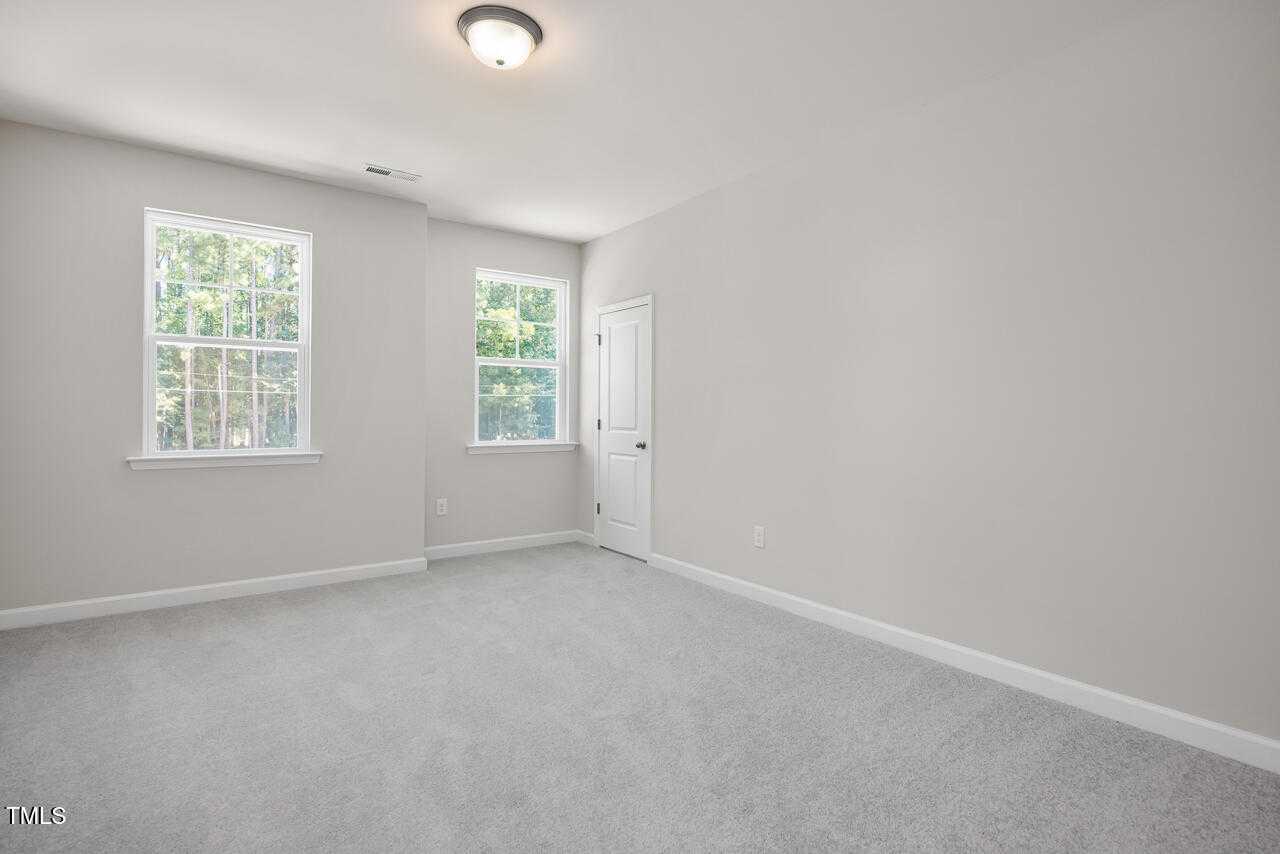 Image 30 of Davidson Homes' New Home at 436 Golden Dragonfly Street