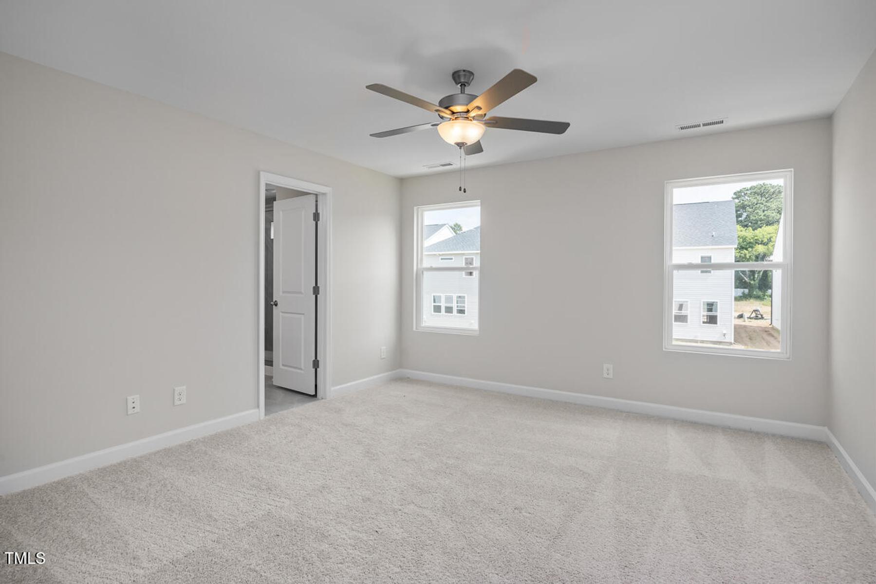 Image 15 of Davidson Homes' New Home at 104 Fairwinds Drive