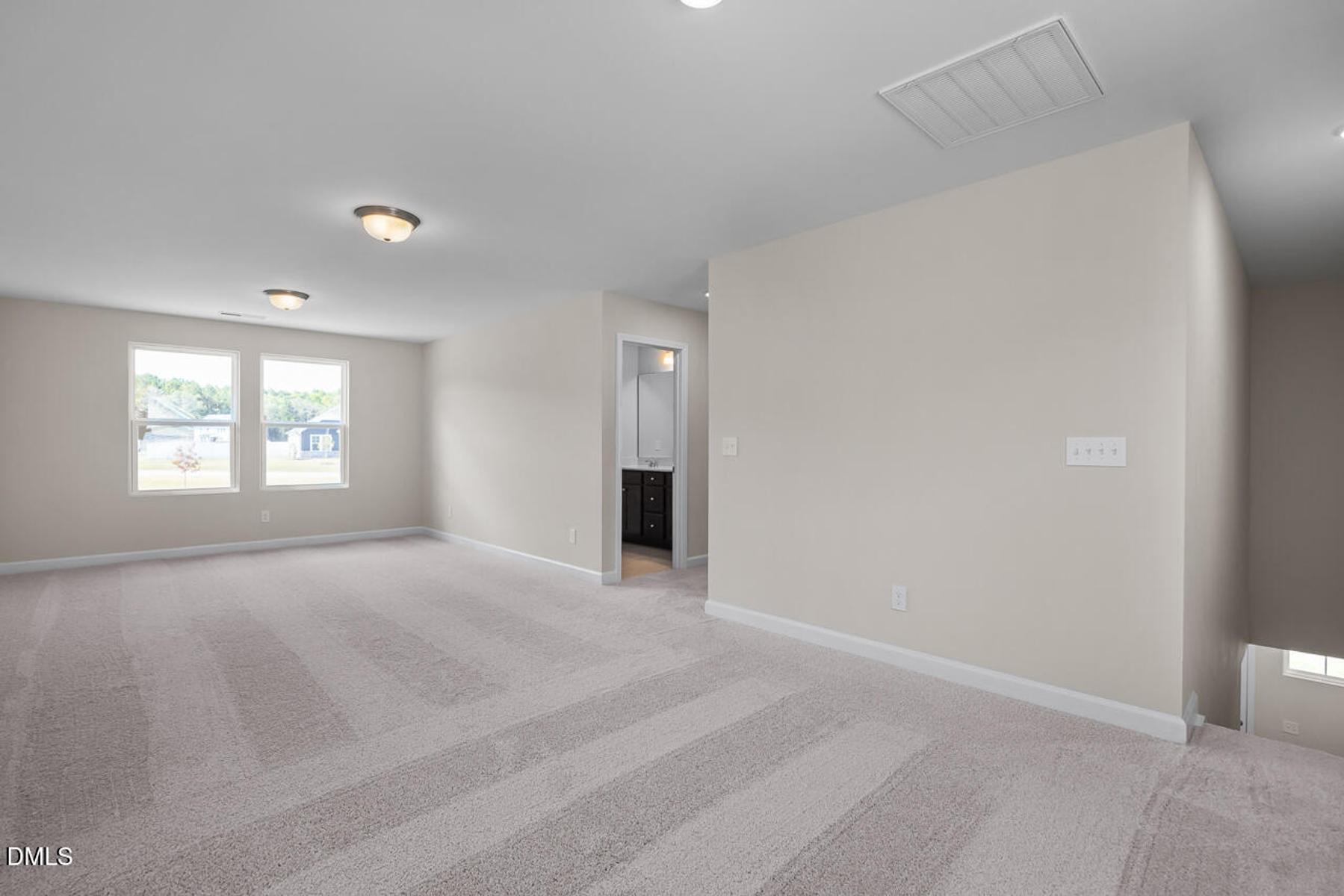 Image 14 of Davidson Homes' New Home at 433 Old Fashioned Way