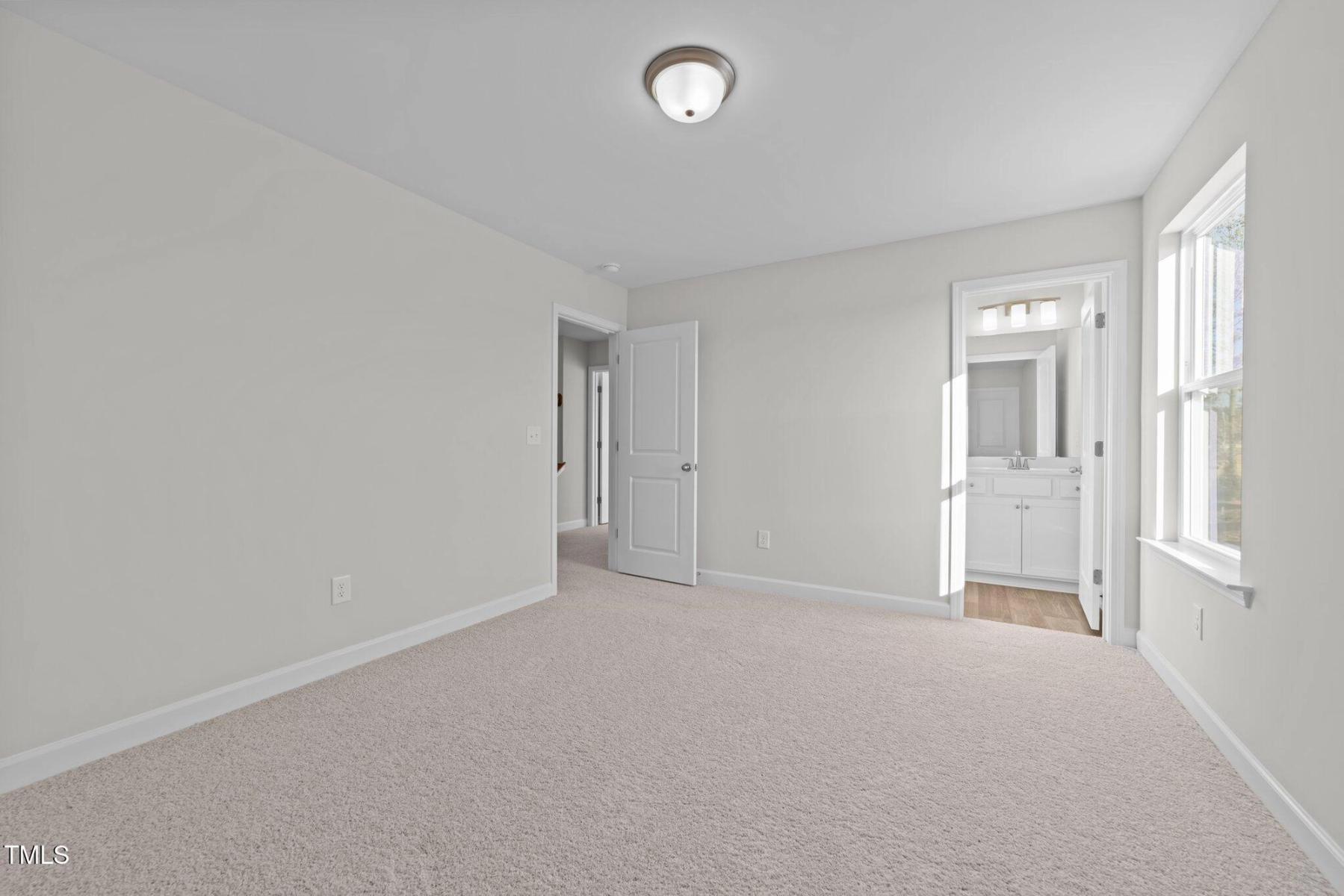 Image 28 of Davidson Homes' New Home at 432 Golden Dragonfly Street
