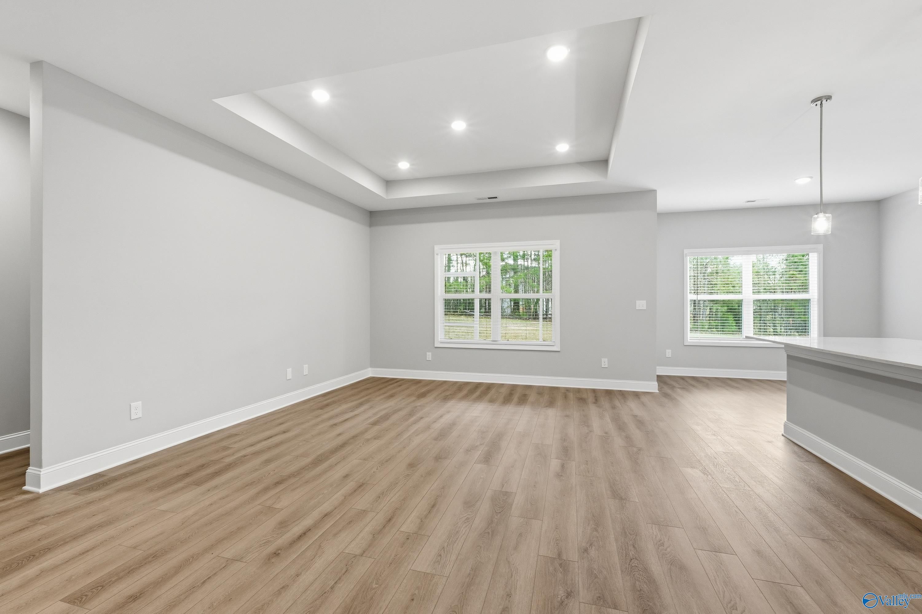 Image 3 of Davidson Homes' New Home at 415 Overland Pass