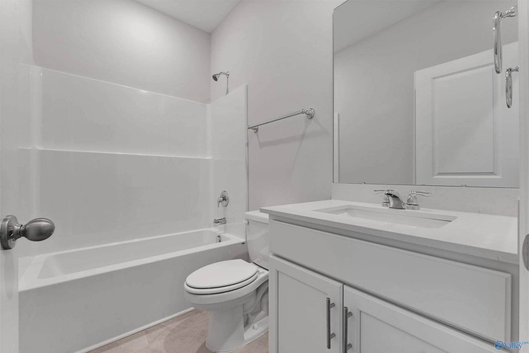 Image 16 of Davidson Homes' New Home at 102 Goodwood Lane