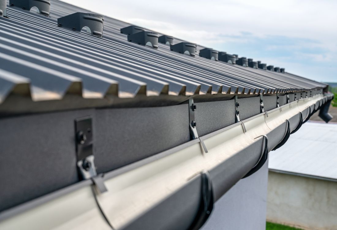GUTTER INSTALLATION
