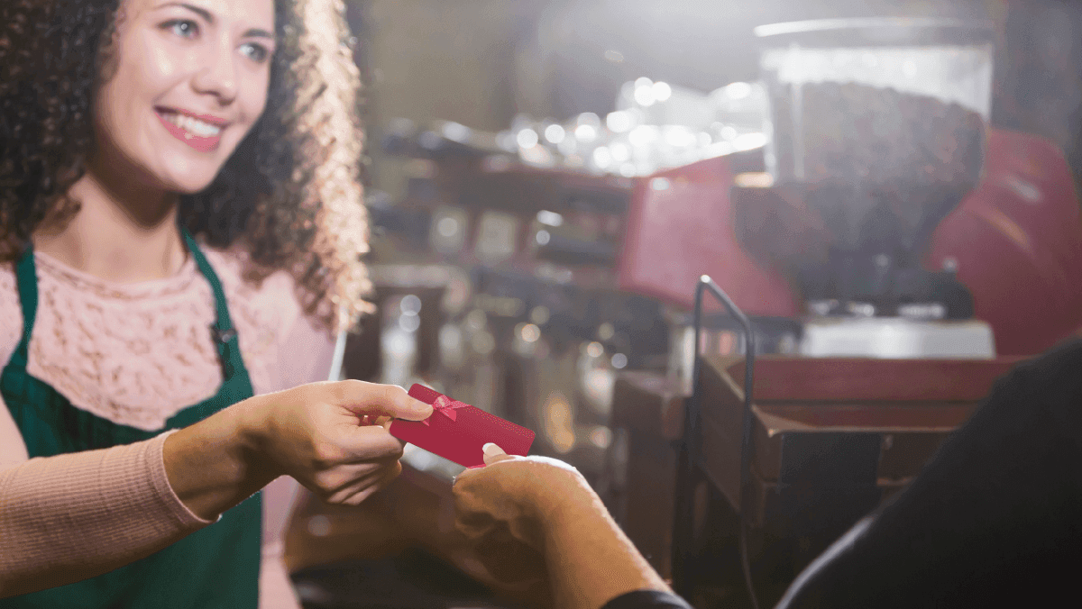Should Your Restaurant Have a Gift Card Program? How to Get Started