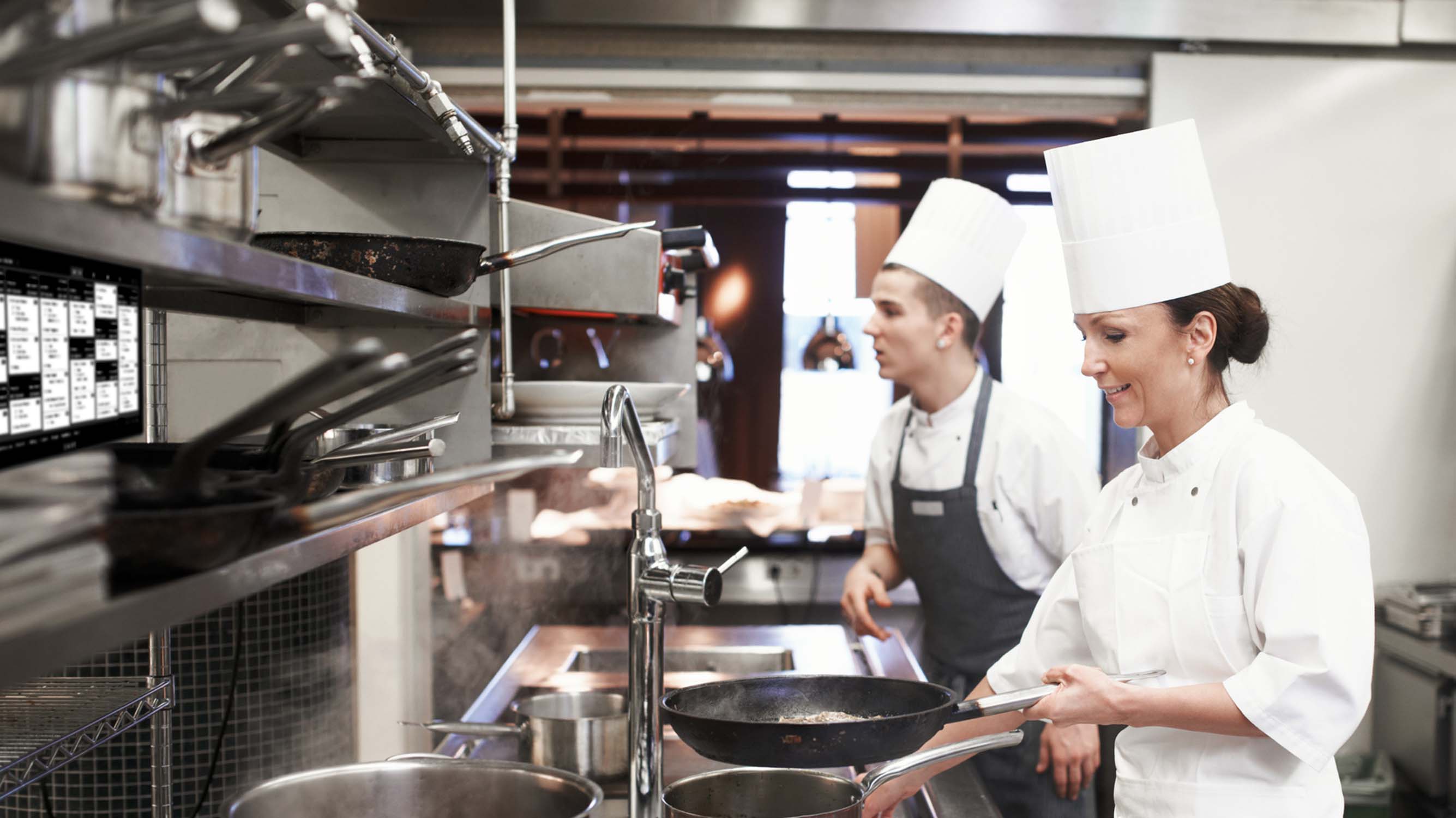 Why You Need a Kitchen Display System for Your Restaurant