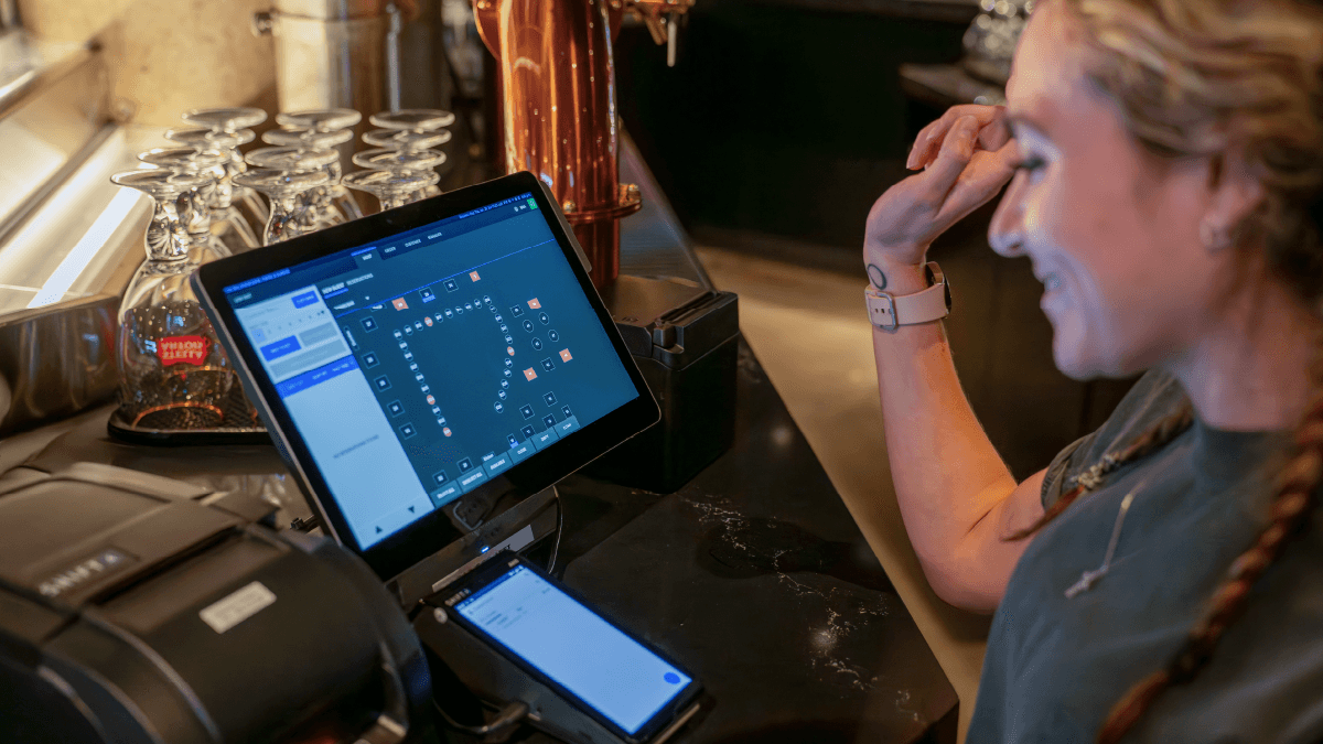 Delivering Exceptional Client Support: How Shift4 Empowers Merchants with Unmatched Service