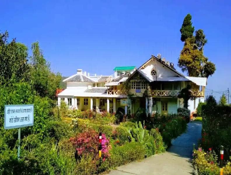 Mayawati Ashram