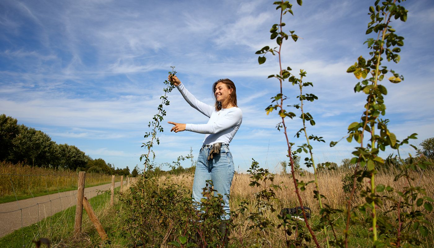 Katja Zweerus Jonge Voedselbosboeren Voedselbos de Laar Elst