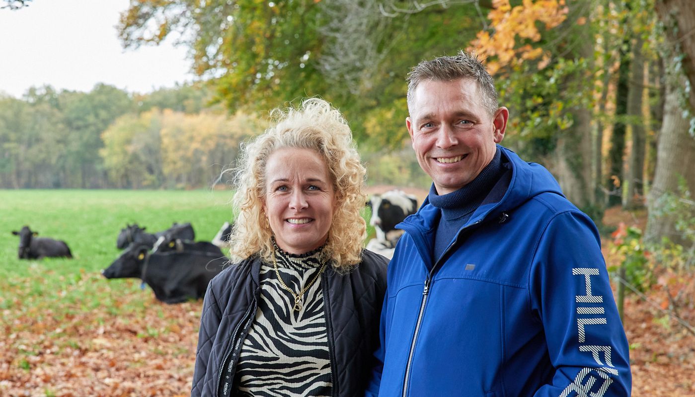 Petra en Henri van Engelen op het Aardpeer-land