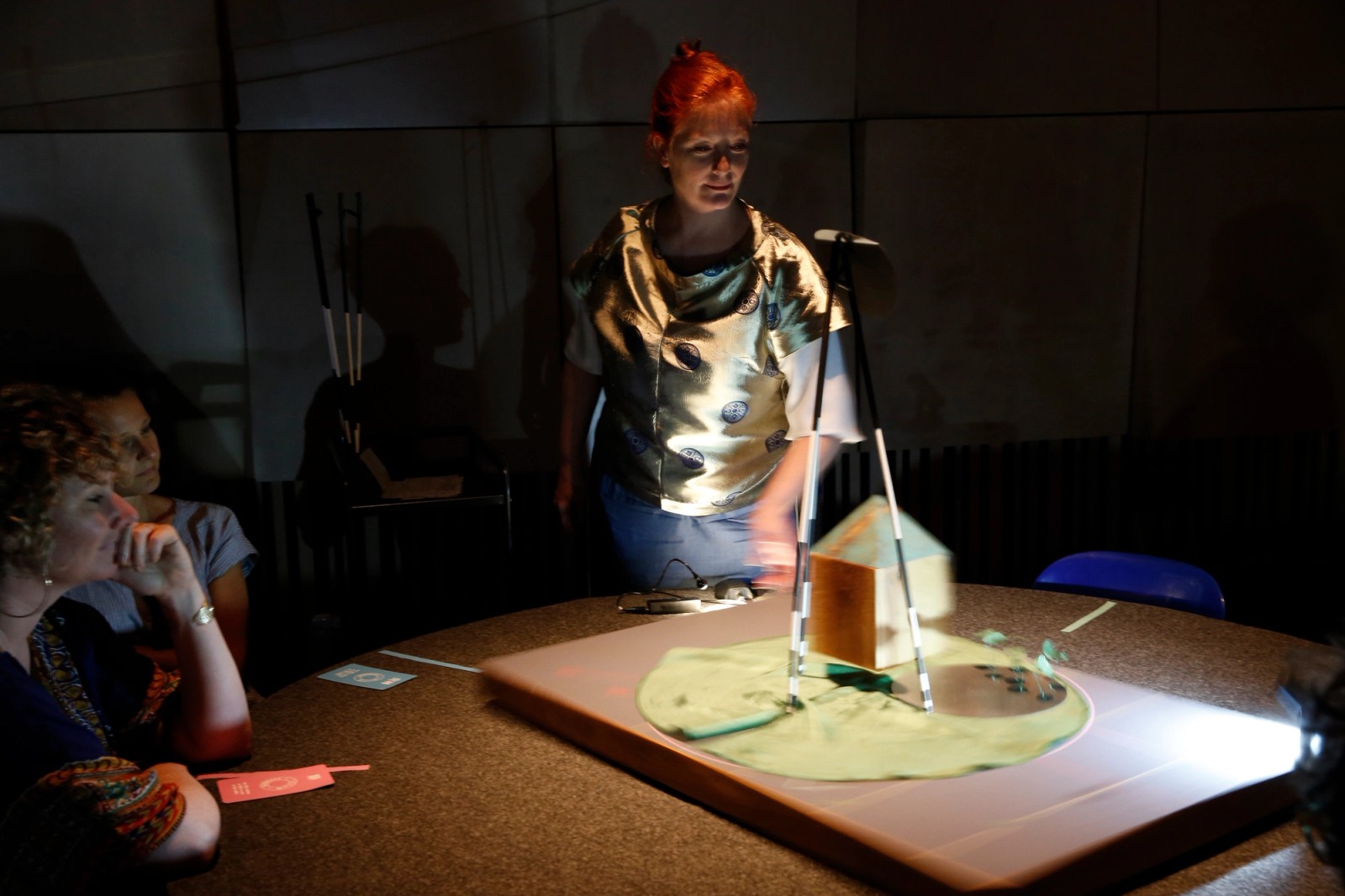 Between 8 and 9 (Gallery)