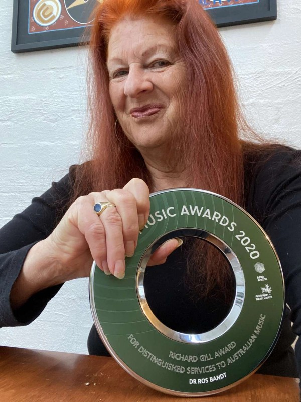 Ros Bandt