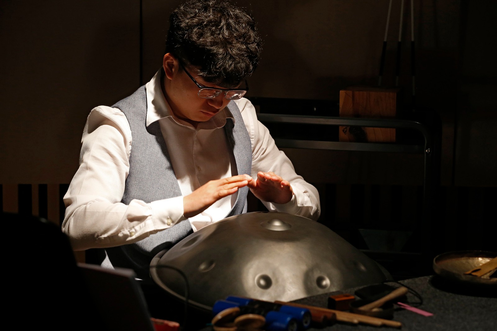 Between 8 and 9 (Gallery)